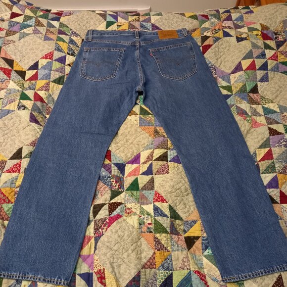 Levis 551 Z levis premium 34 waist - Picture 2 of 3